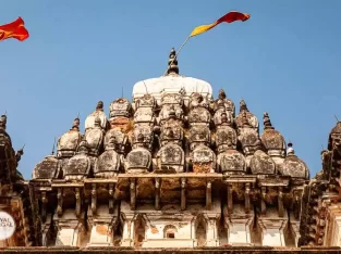 Puthia Museum and temple village