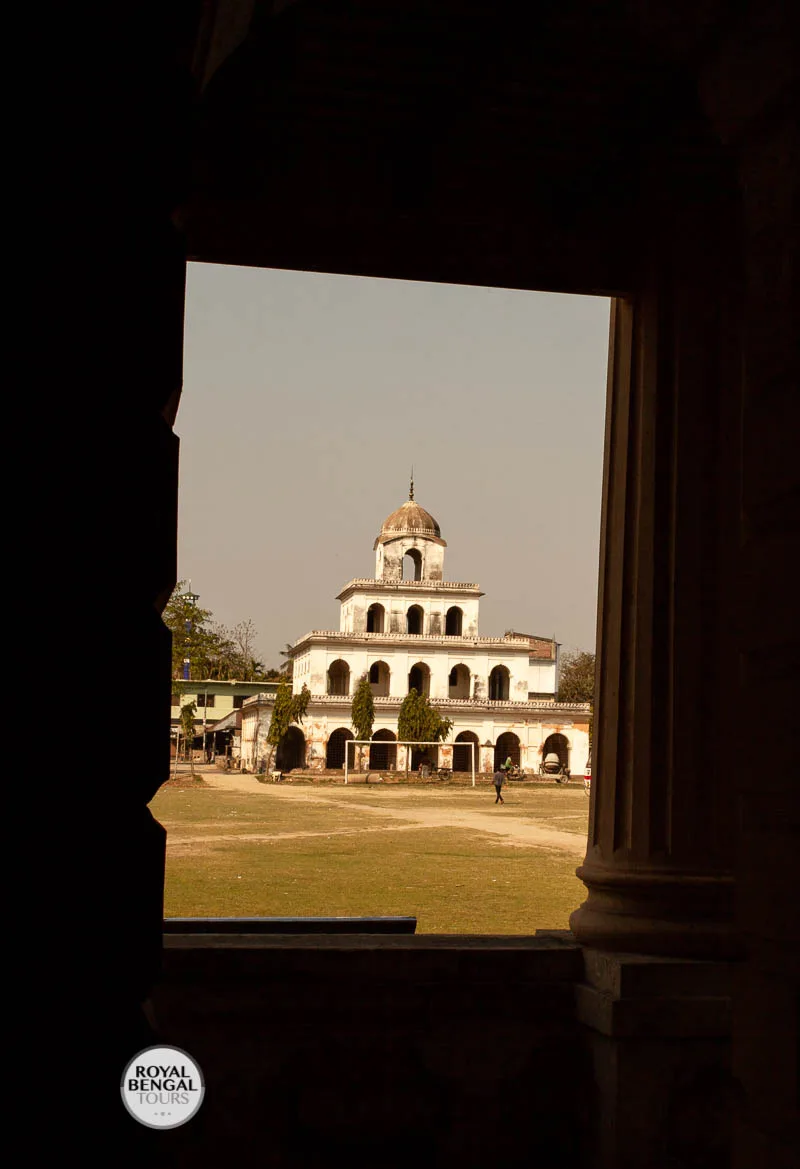 famous Dol-Mancha Hindu temple in Puthia