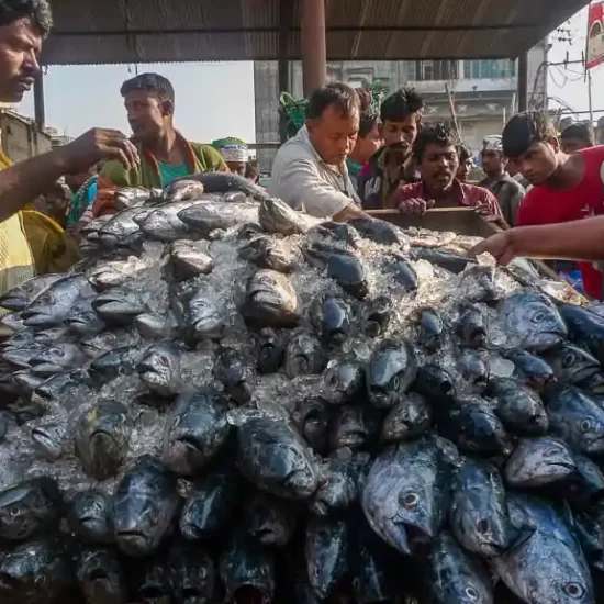 photographer could easily spend a few days exploring Chittagong