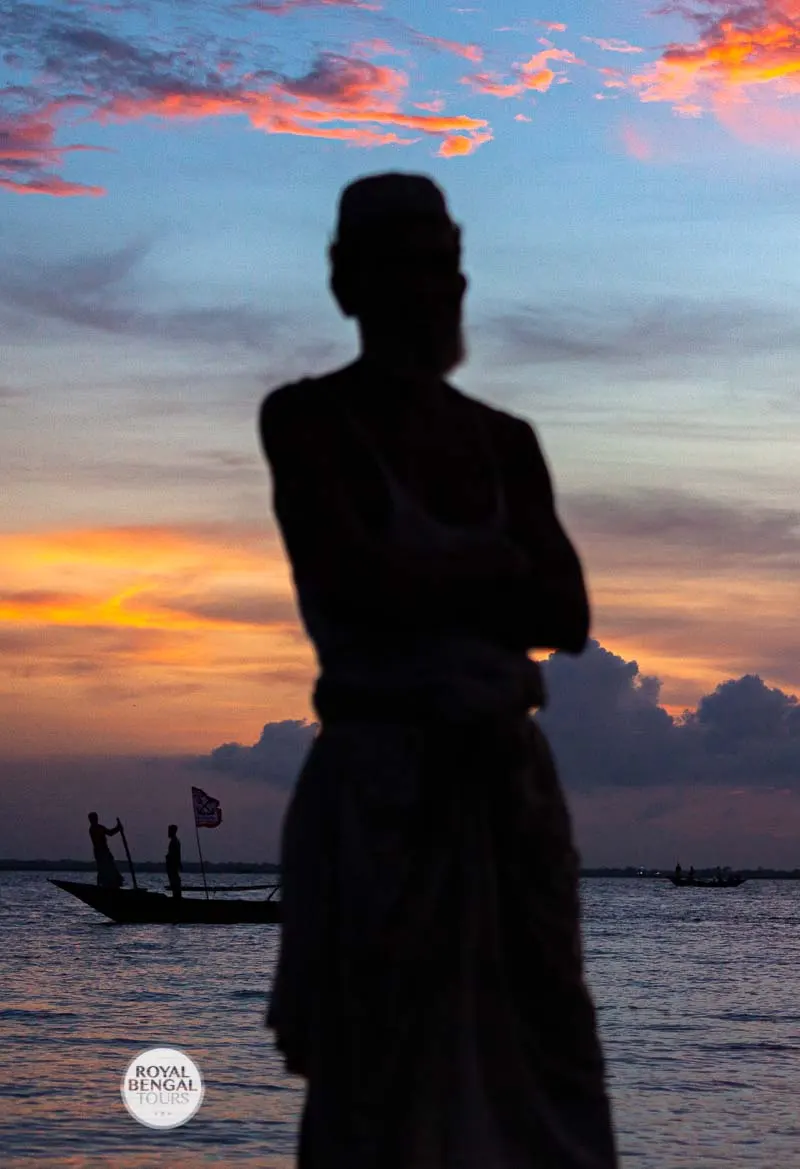 life and culture of Ganges River in Bangladesh