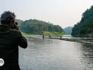 Country boat cruise in Chittagong hill tracts is outstanding experience and very refreshing