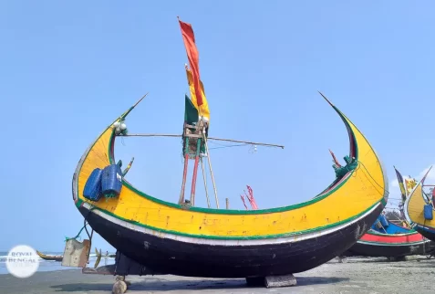 moon shape fishing boat in coxs bazar area