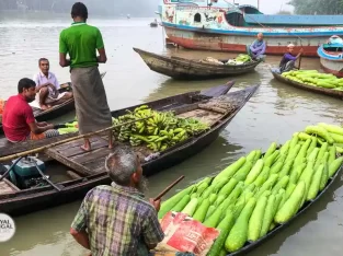 Floating markets are the best places to buy fresh vegetables