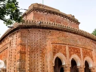 Lots of Hindu devotees visit the Kantaji Temple every day