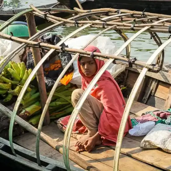 Mind-blowing backwater trip and floating market visit in Bangladesh