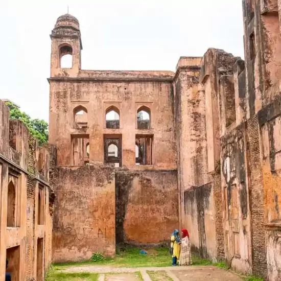 Inside of south gate at lalbagh fort