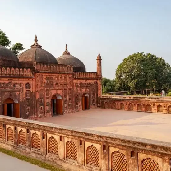 Shah Nimatullah mosque in Chapai Nawabgonj