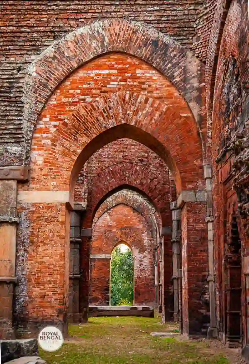 beautiful archaeological sites in Bangladesh