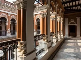 Beautiful Inner courtyard of Boro sardarbari