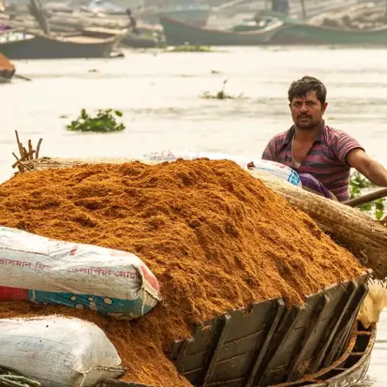 Really a loaded boat on the way to a floating market with cocopeat